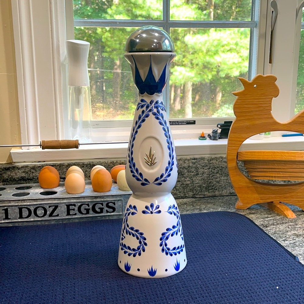 ✨CLASE AZUL TEQUILA BOTTLE ✨
